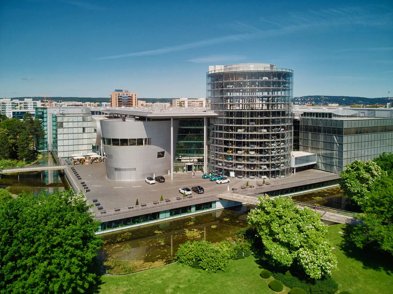 Volkswagen_ID_familie_gläserne_manufaktur_dresden