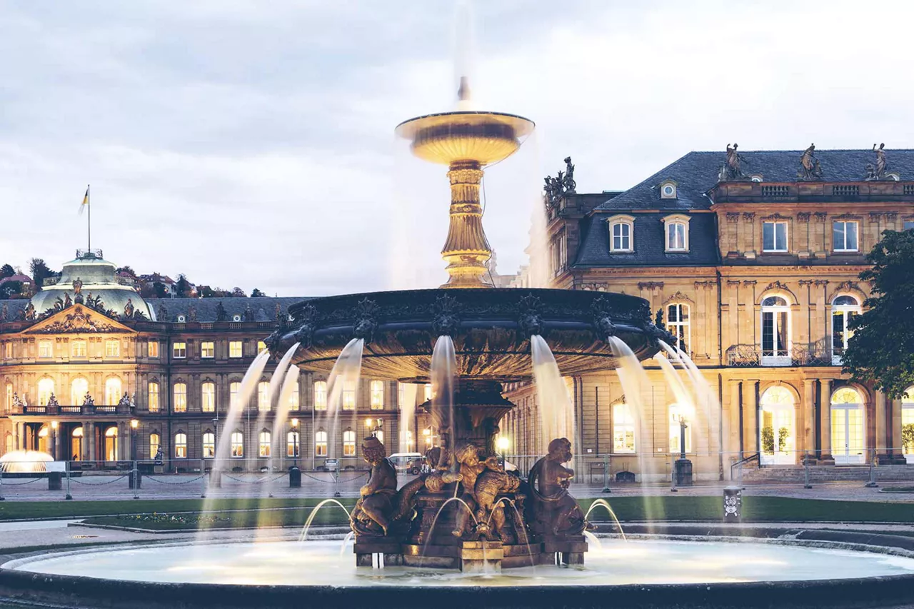 wasserbrunnen-vor-historischem-gebäude