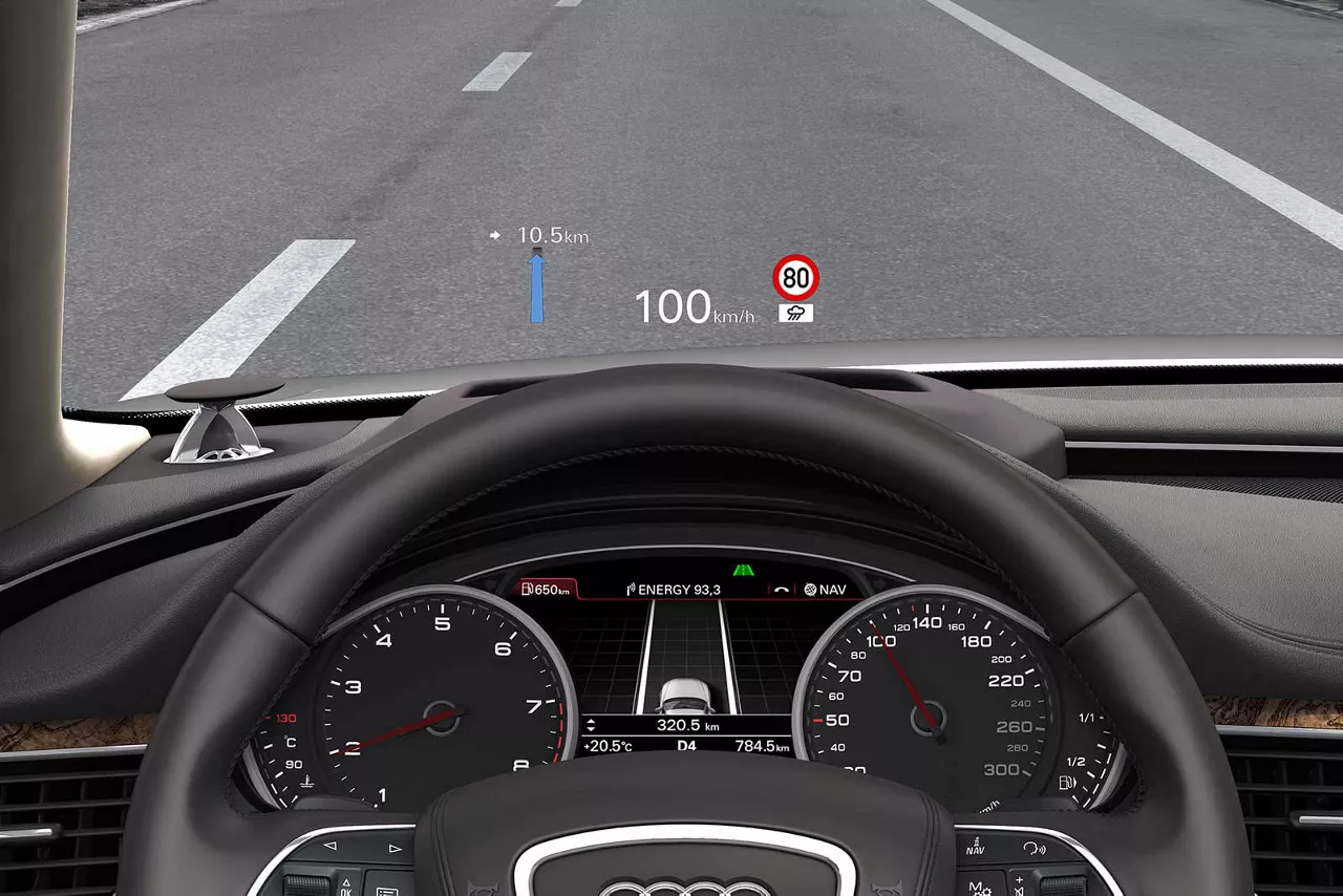 headup-display-in-der-frontscheibe-eines-autos-mit-geschwindigkeitsanzeige