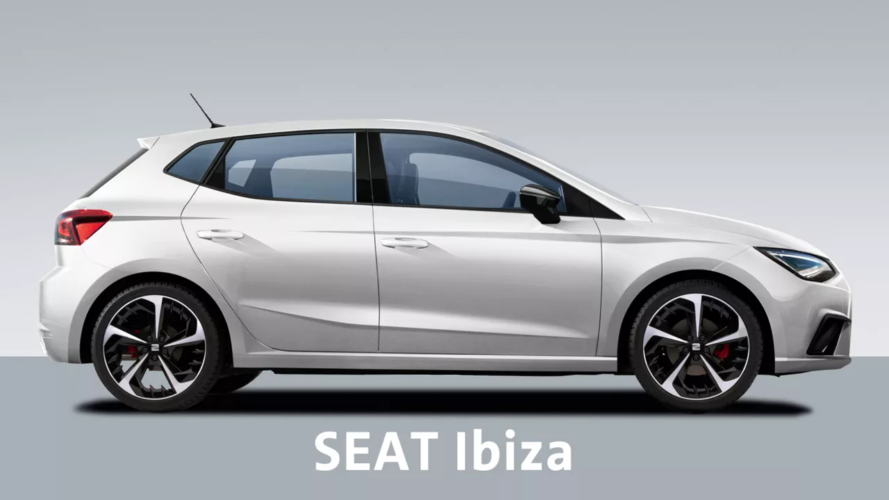 weisser-seat-ibiza-vor-grauem-hintergrund