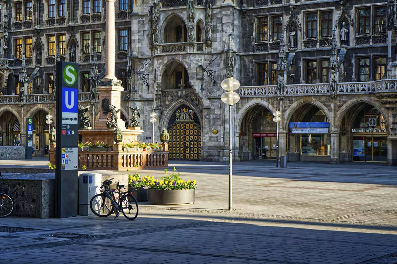 haltestelle-am-marienplatz-in-münchen