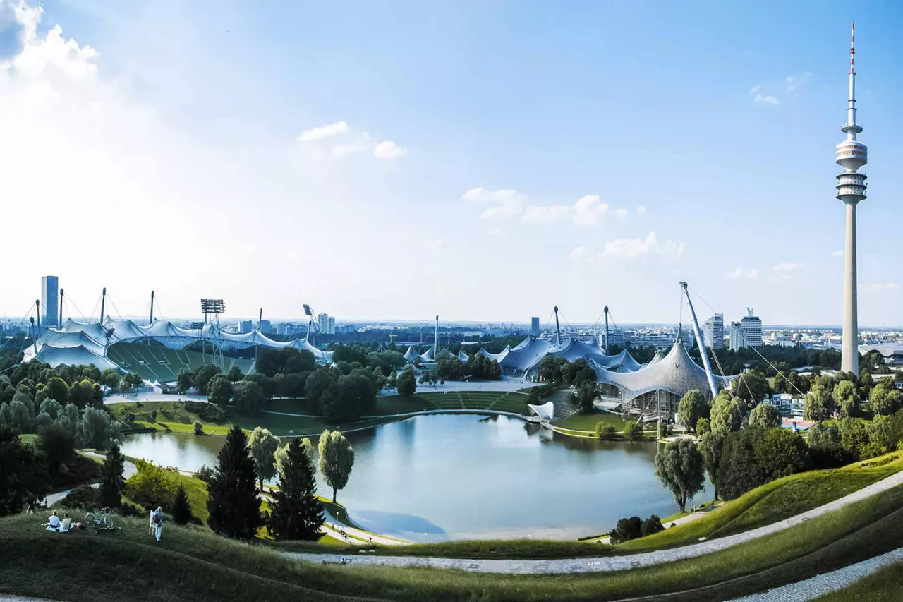 sicht-auf-den-olympiapark-in-münchen