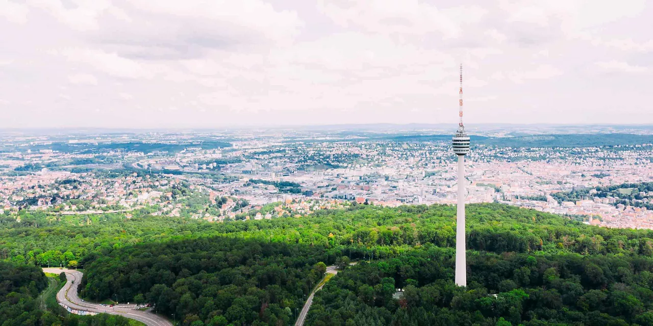 aussicht-über-stuttgart-mit-fernsehturm