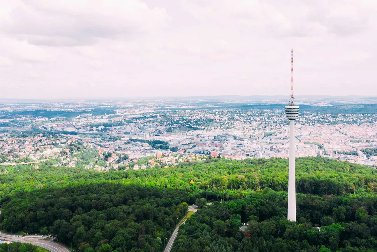 aussicht-über-stuttgart-mit-fernsehturm